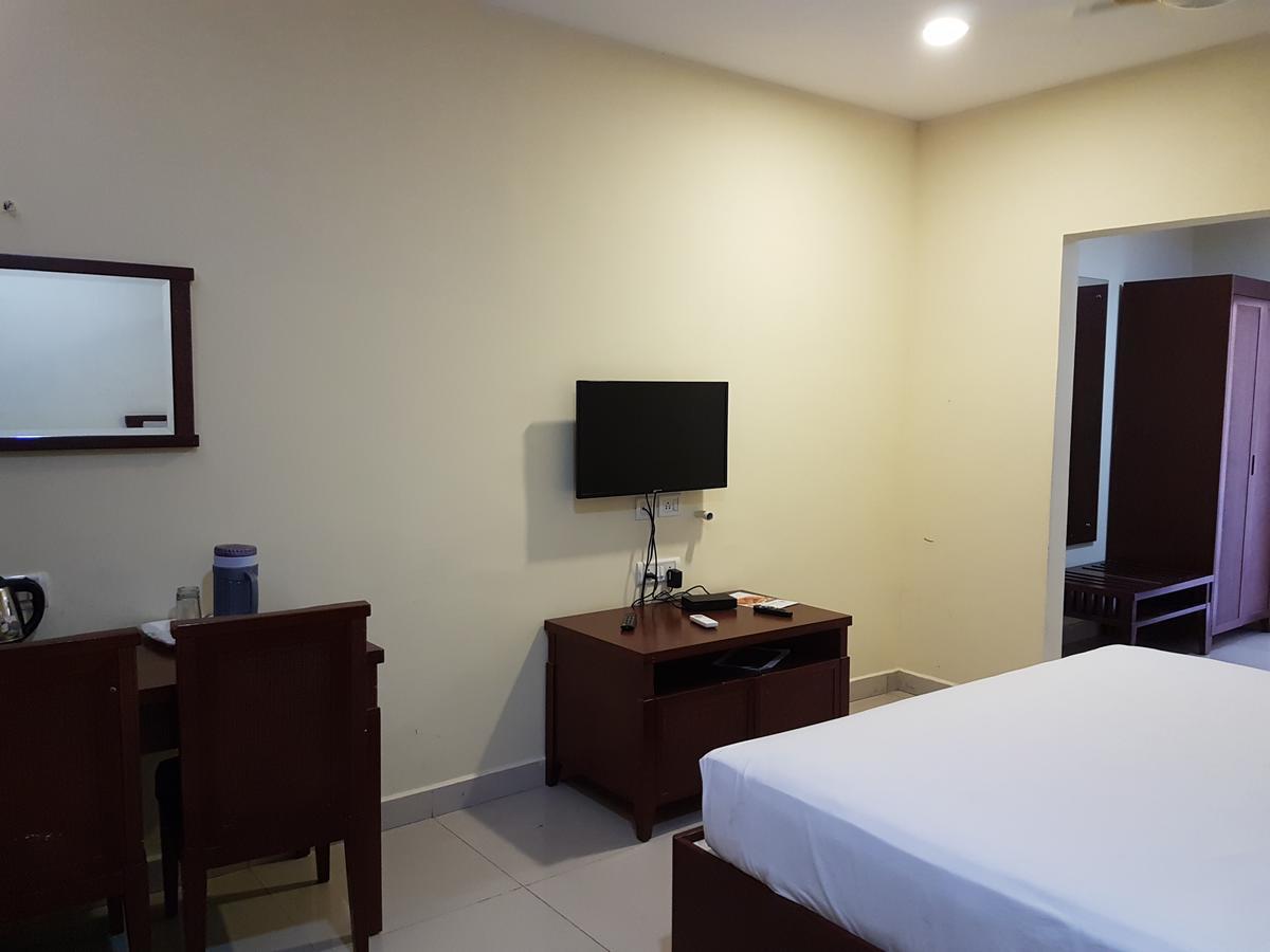 Orchid Resorts Ecr Chennai Exterior photo